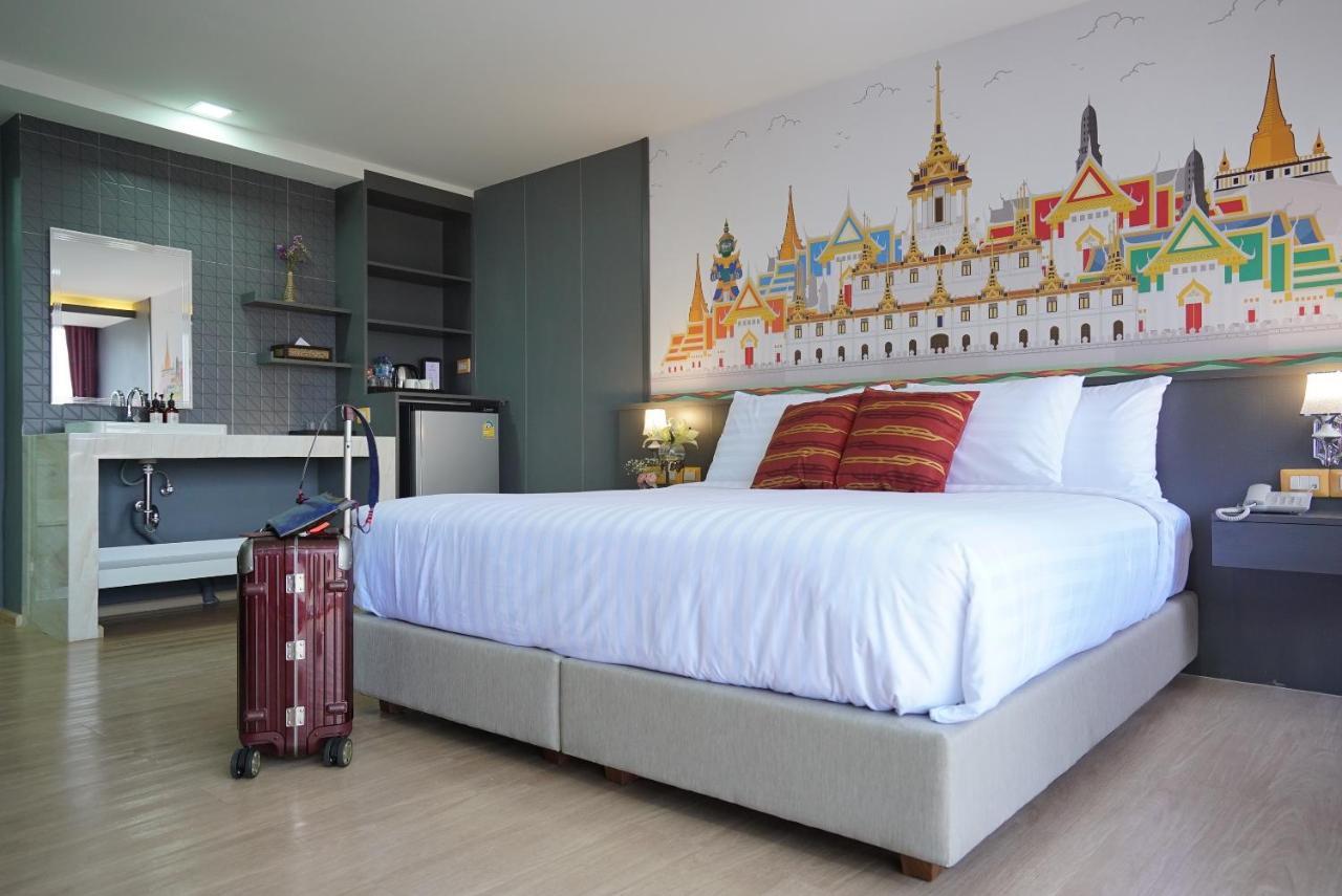 The Qube Fifty Hotel Bangkok Buitenkant foto